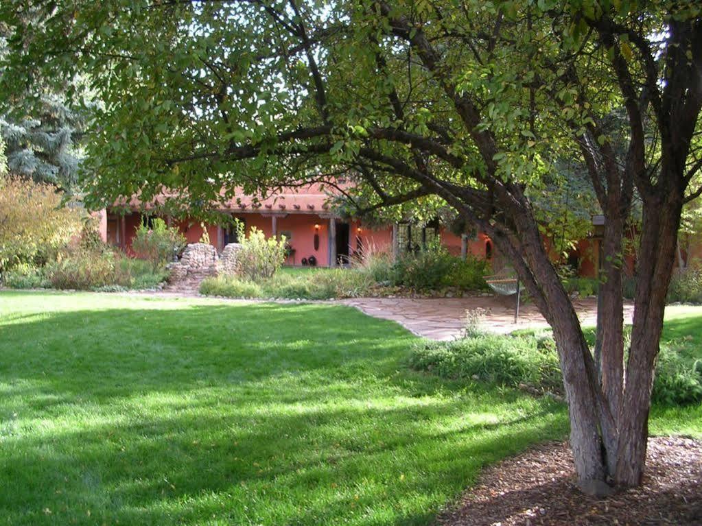 Adobe And Pines Inn Bed And Breakfast Ranchos de Taos Екстер'єр фото