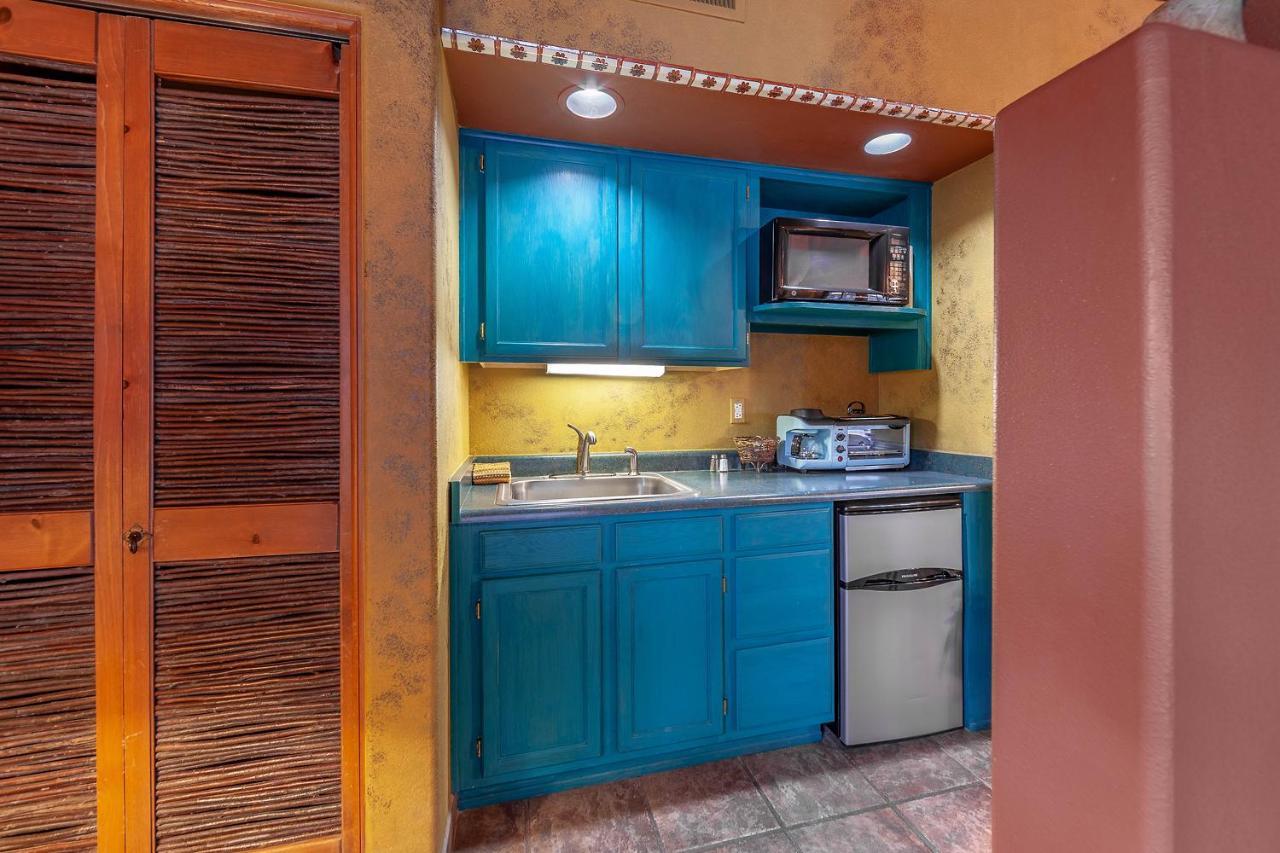 Adobe And Pines Inn Bed And Breakfast Ranchos de Taos Екстер'єр фото