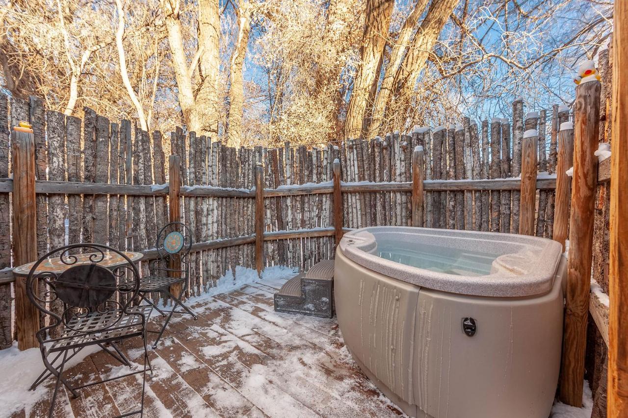 Adobe And Pines Inn Bed And Breakfast Ranchos de Taos Екстер'єр фото